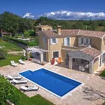 Larisa Vakantiehuis Poreč