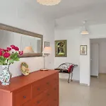 Larisa *