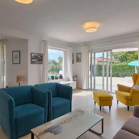 Larisa Holiday home Porec